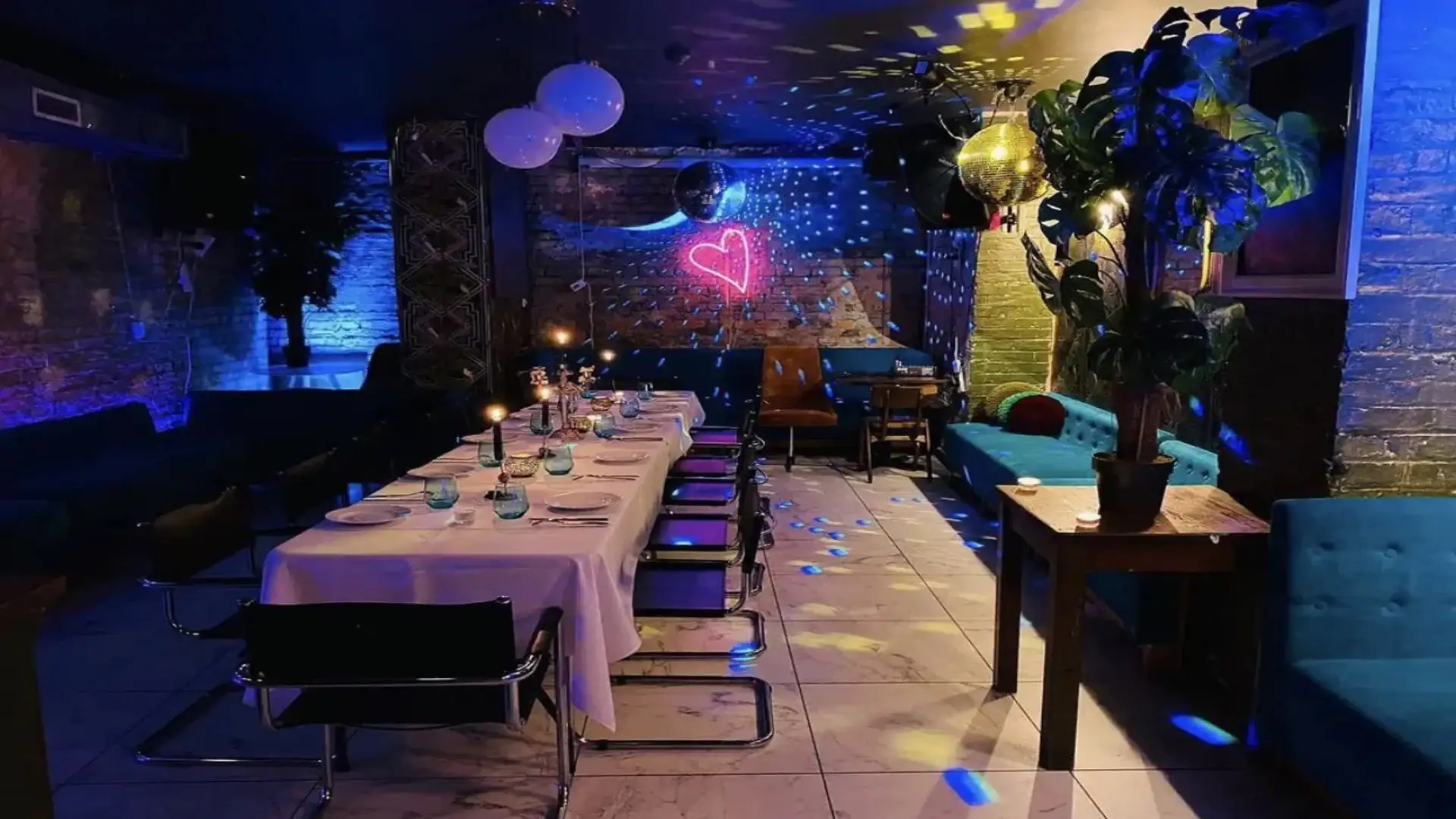 A private dining area that turns into drinking and dancing in Dalston